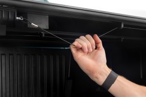 Ford F-150 Bed Cover - Rough Country - Hard Low-Profile Tri-Fold (6'7